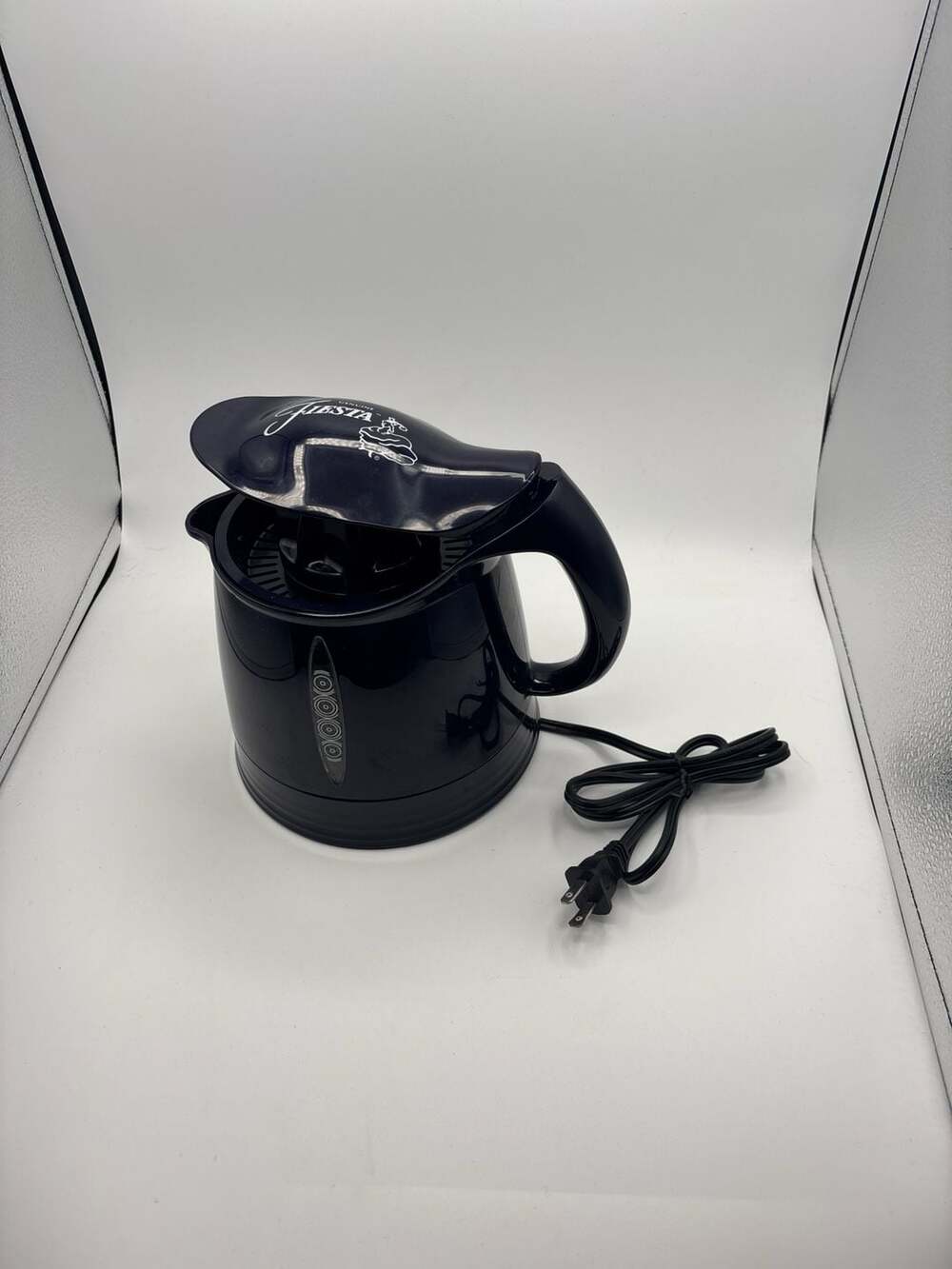 Fiesta Cobalt Blue Electric Citrus Juicer Model CJ-110C